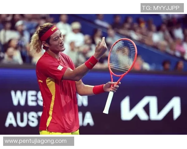 北京羽毛球队在联合会杯积分榜上以96分稳居第一名展现强劲实力