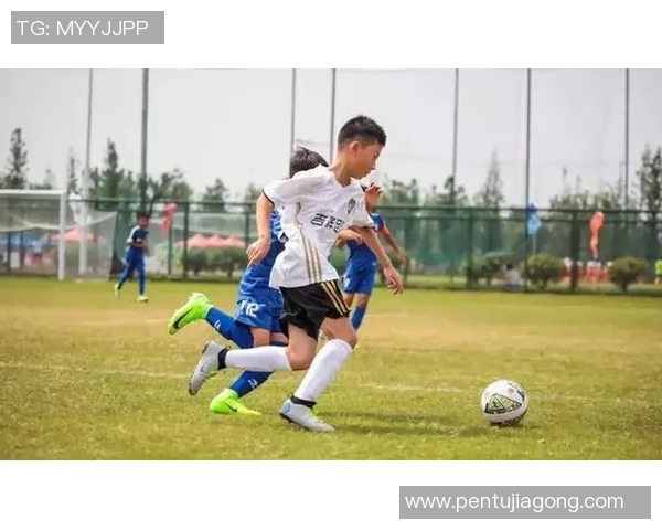 孙吉凭借卓越表现成为足球明星引领新一代运动员风潮 孙吉凭借卓越表现成为足球明星引领新一代运动员风潮